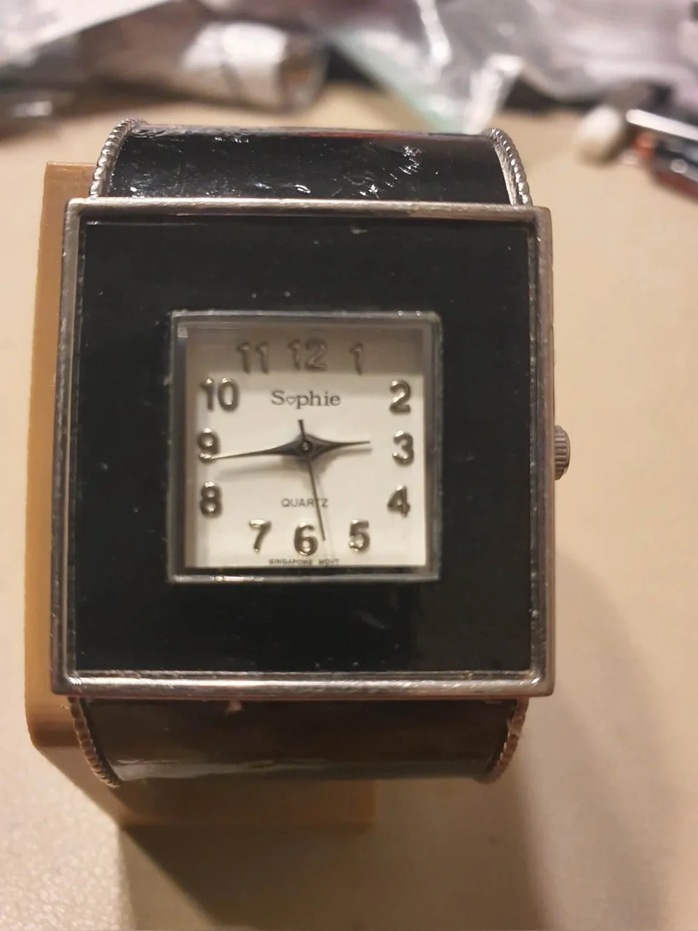 🦋10/$20🦋 Sophie Silver/Black Women's Cuff Watch